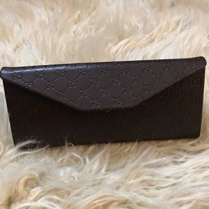 Gucci Brown Leather Envelope Sunglasses Case